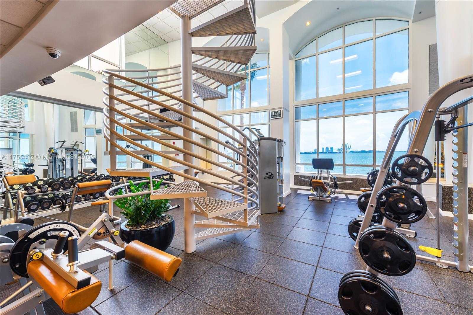 Small Image of 848 BRICKELL KEY DR #2701, Miami Number 65