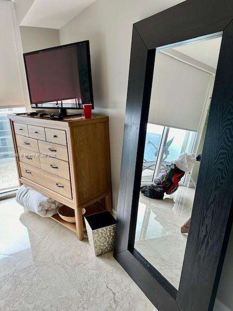 Small Image of 1830 SOUTH OCEAN DR #4006, Hallandale Beach Number 18
