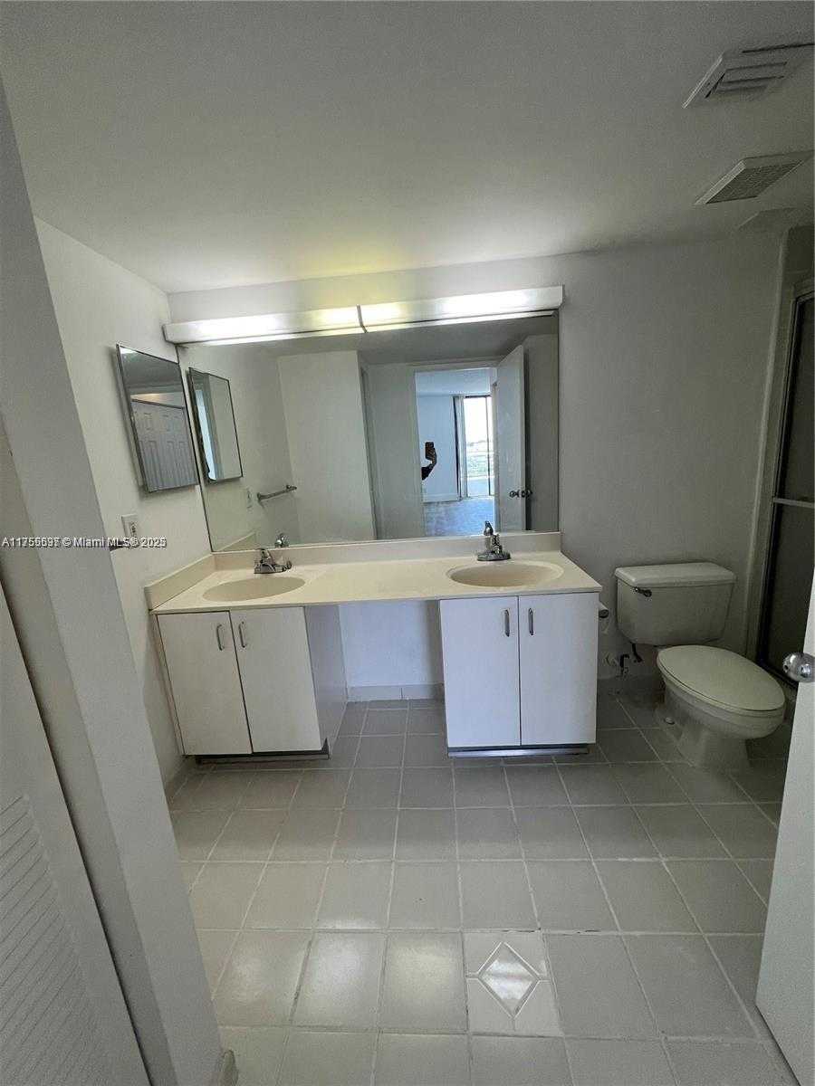 Small Image of 3300 NORTH EAST 192ND ST #616, Aventura Number 12