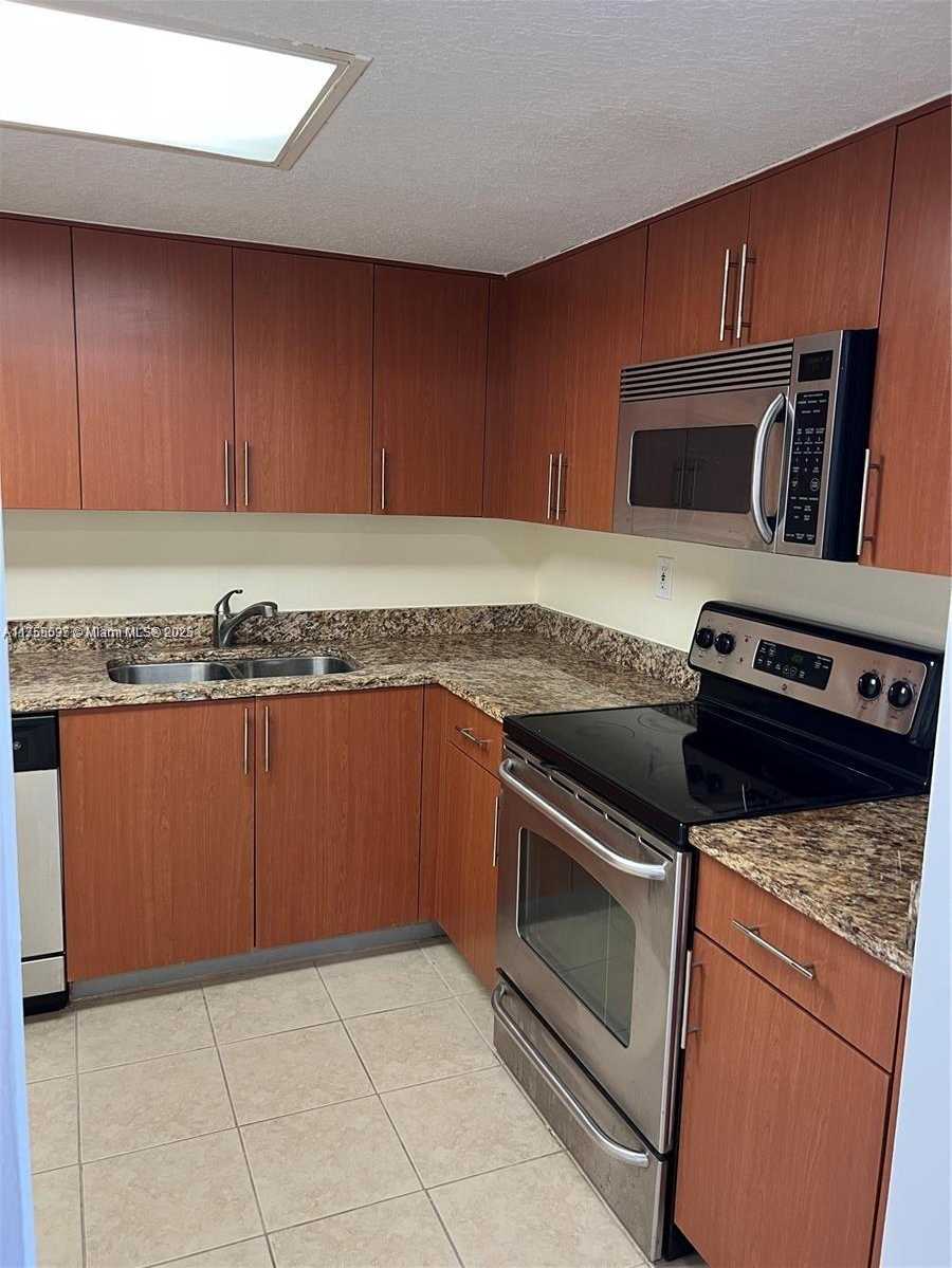 Small Image of 3300 NORTH EAST 192ND ST #616, Aventura Number 7