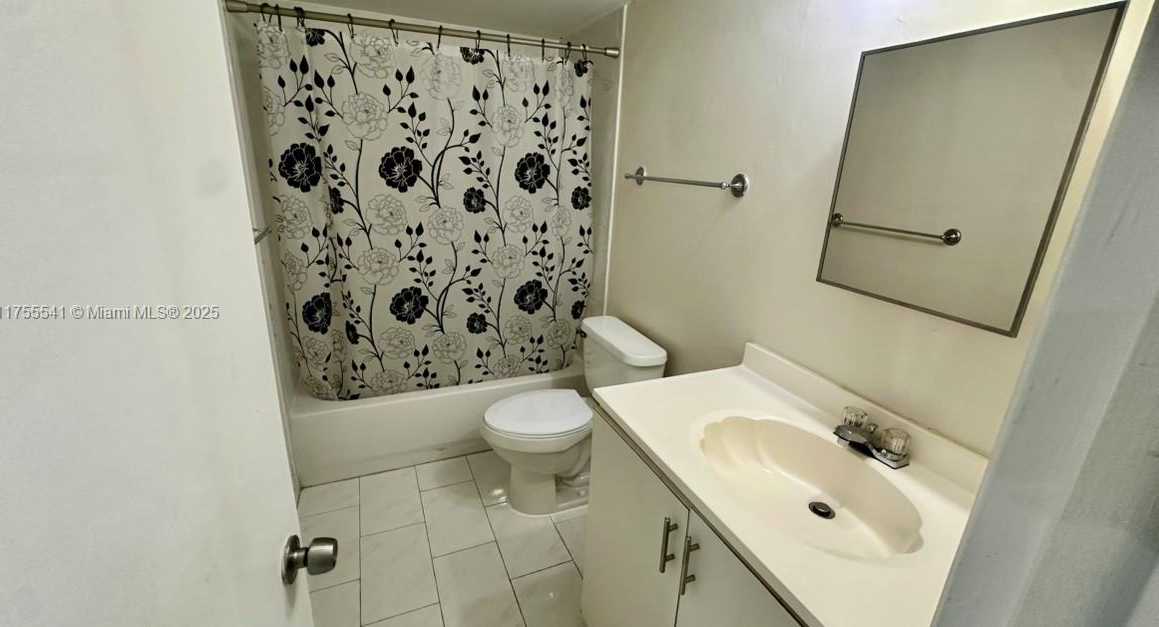 Small Image of 8421 NORTH WEST 8TH ST #202, Miami Number 6