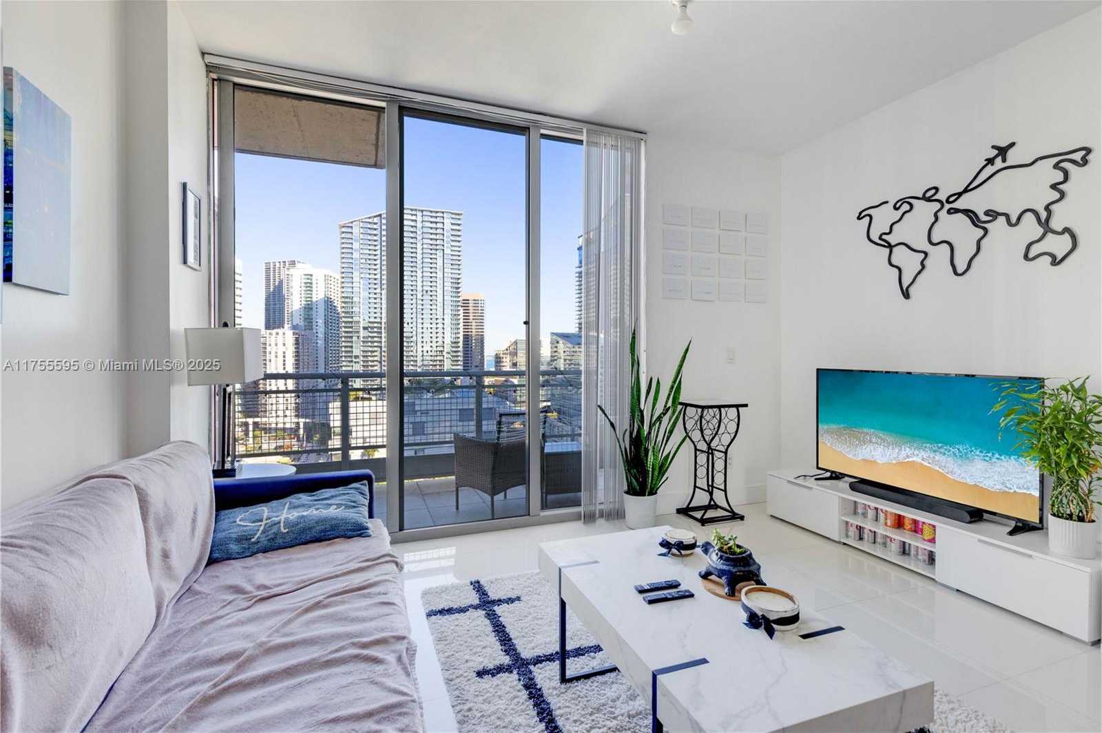 Small Image of 690 SOUTH WEST 1ST CT #2308, Miami Number 6