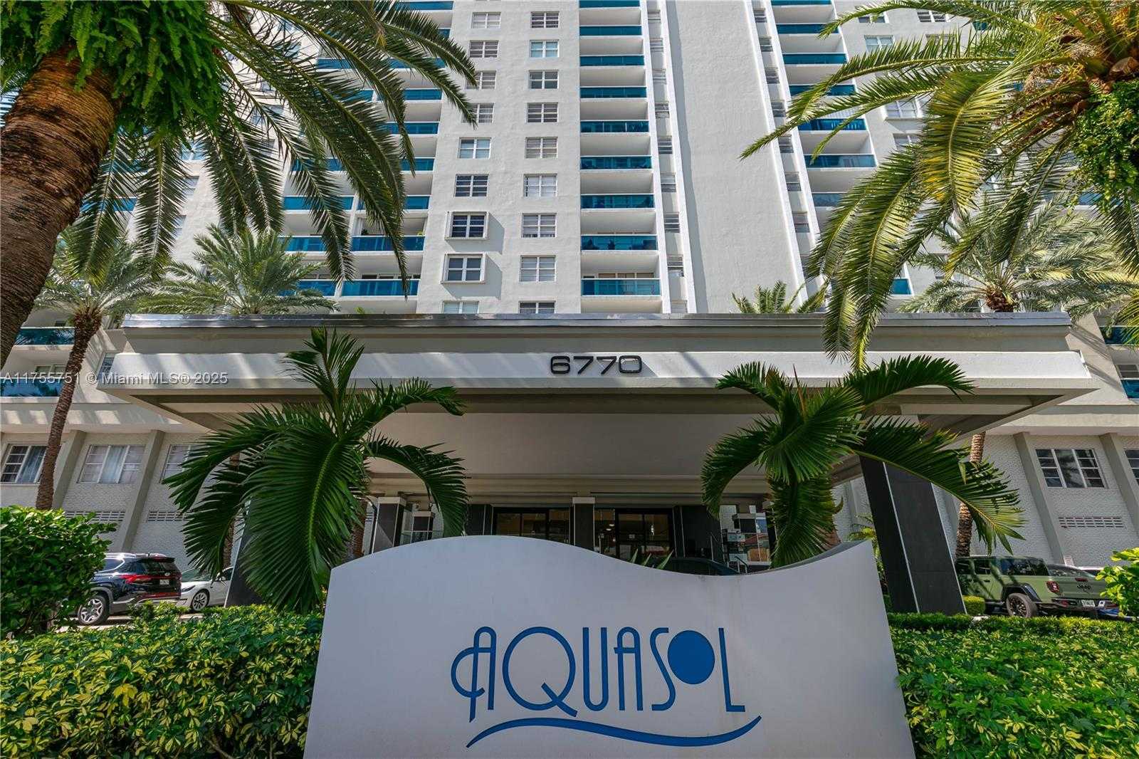 Small Image of 6770 INDIAN CREEK DR #7A, Miami Beach Number 39