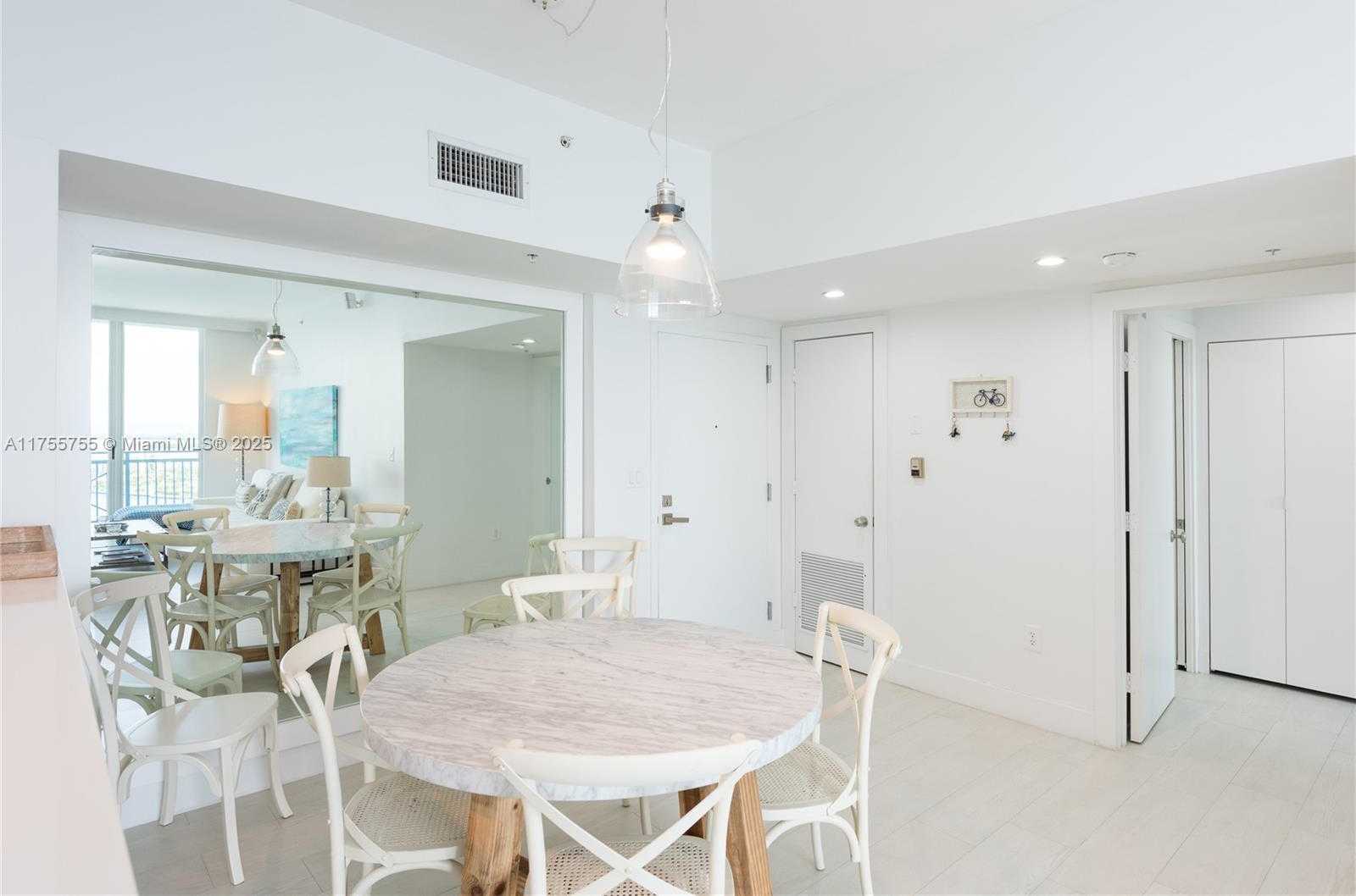 Small Image of 90 ALTON RD #3104, Miami Beach Number 7