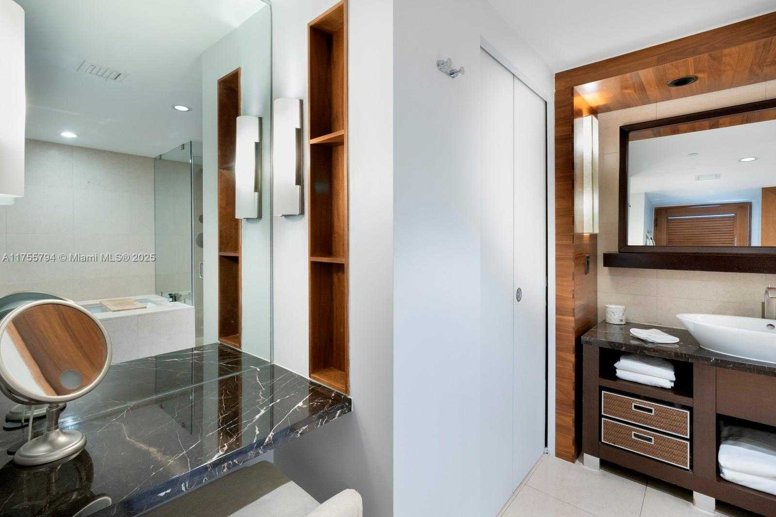 Small Image of 6801 COLLINS AVE #414, Miami Beach Number 16