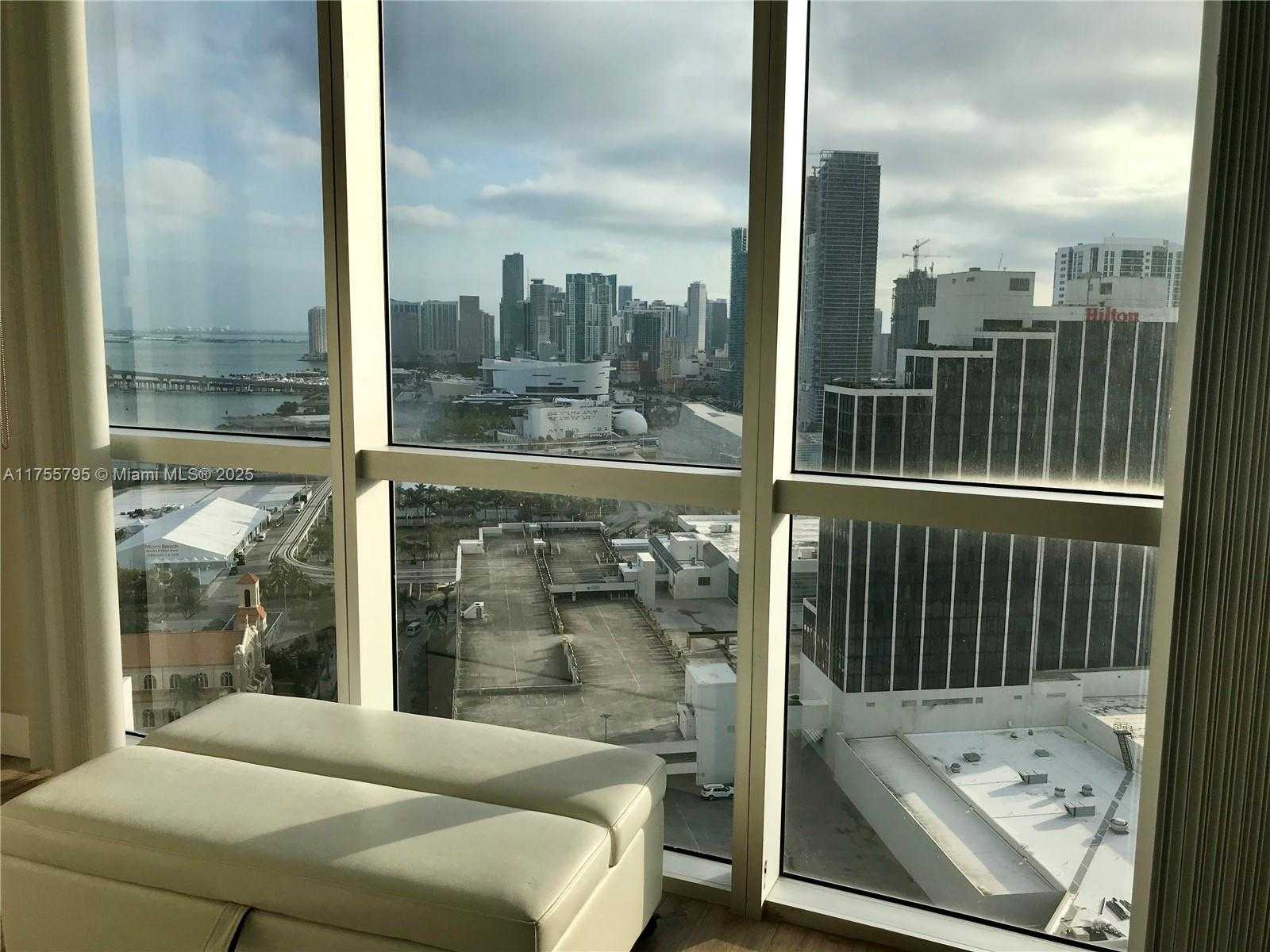 Small Image of 1750 NORTH BAYSHORE DR #3014, Miami Number 16