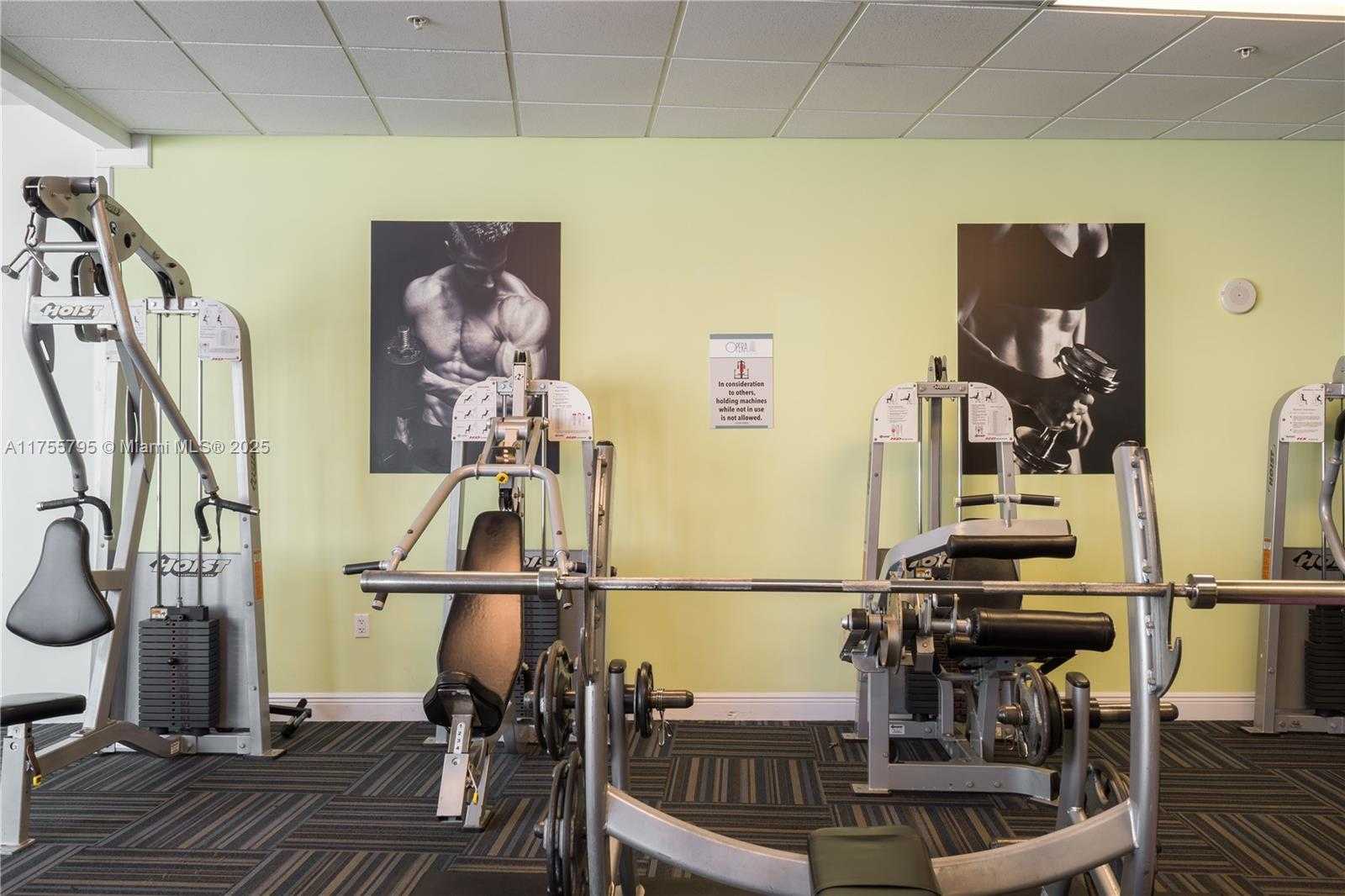 Small Image of 1750 NORTH BAYSHORE DR #3014, Miami Number 32