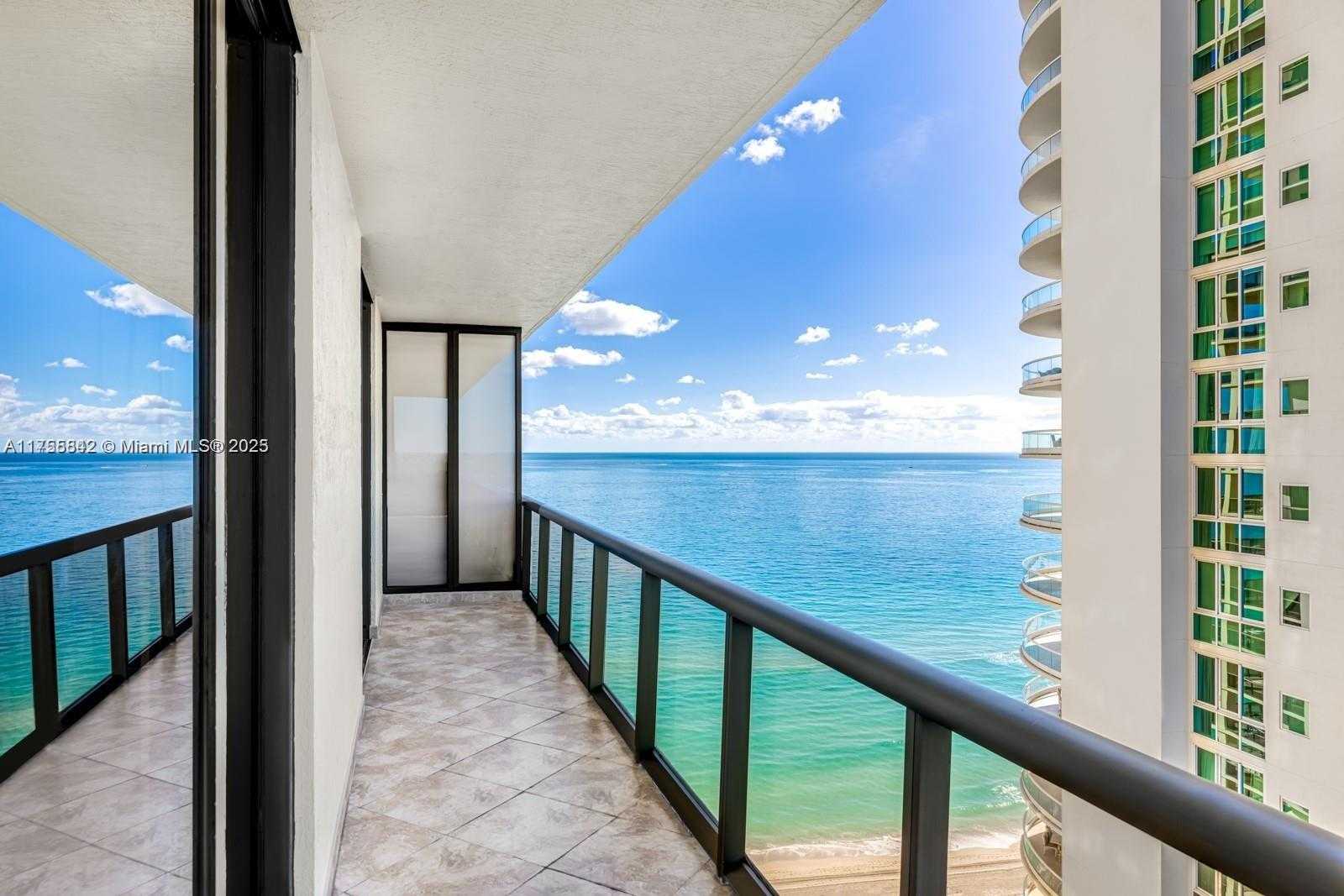 Small Image of 16275 #2004, Sunny Isles Beach Number 10