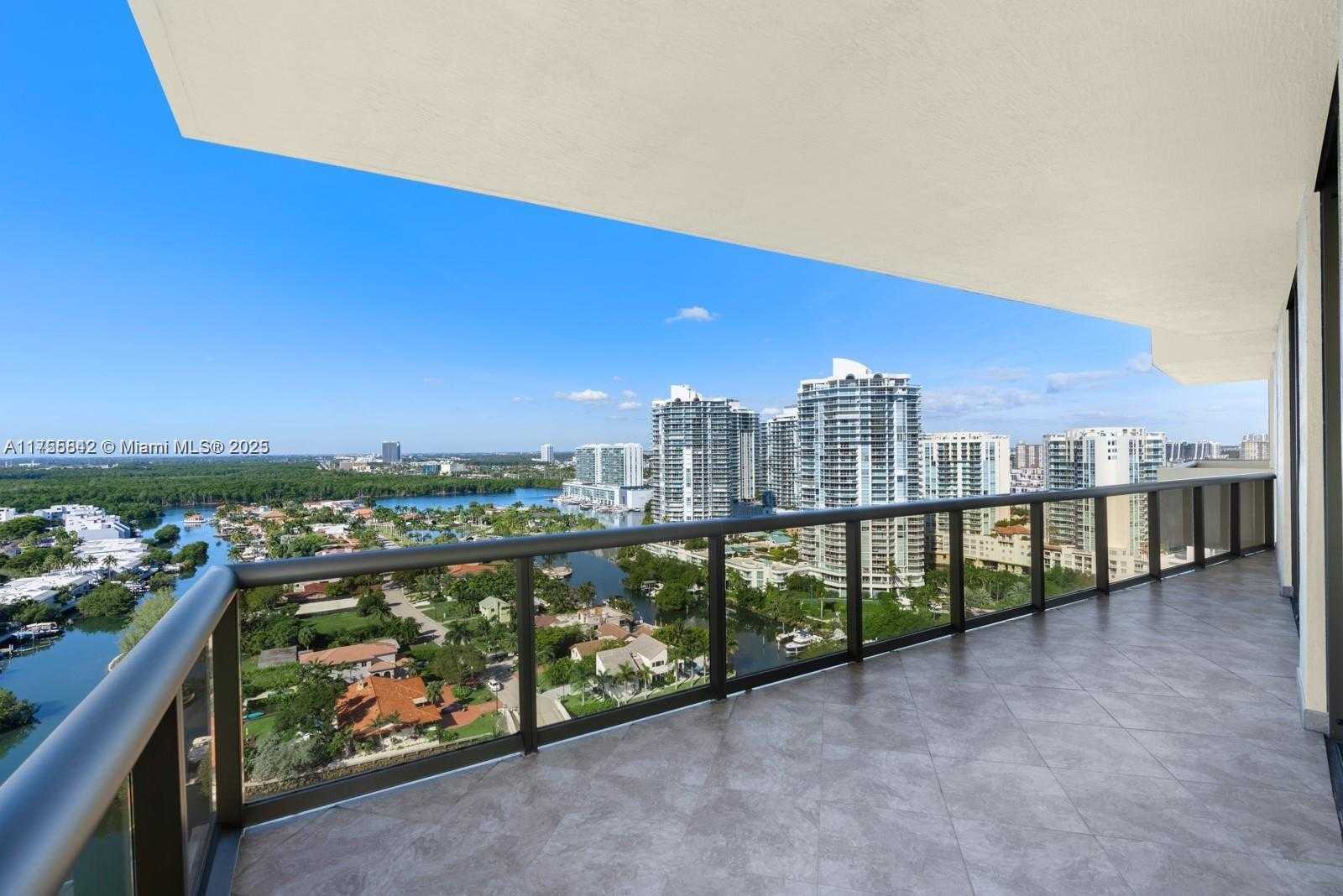 Small Image of 16275 #2004, Sunny Isles Beach Number 9