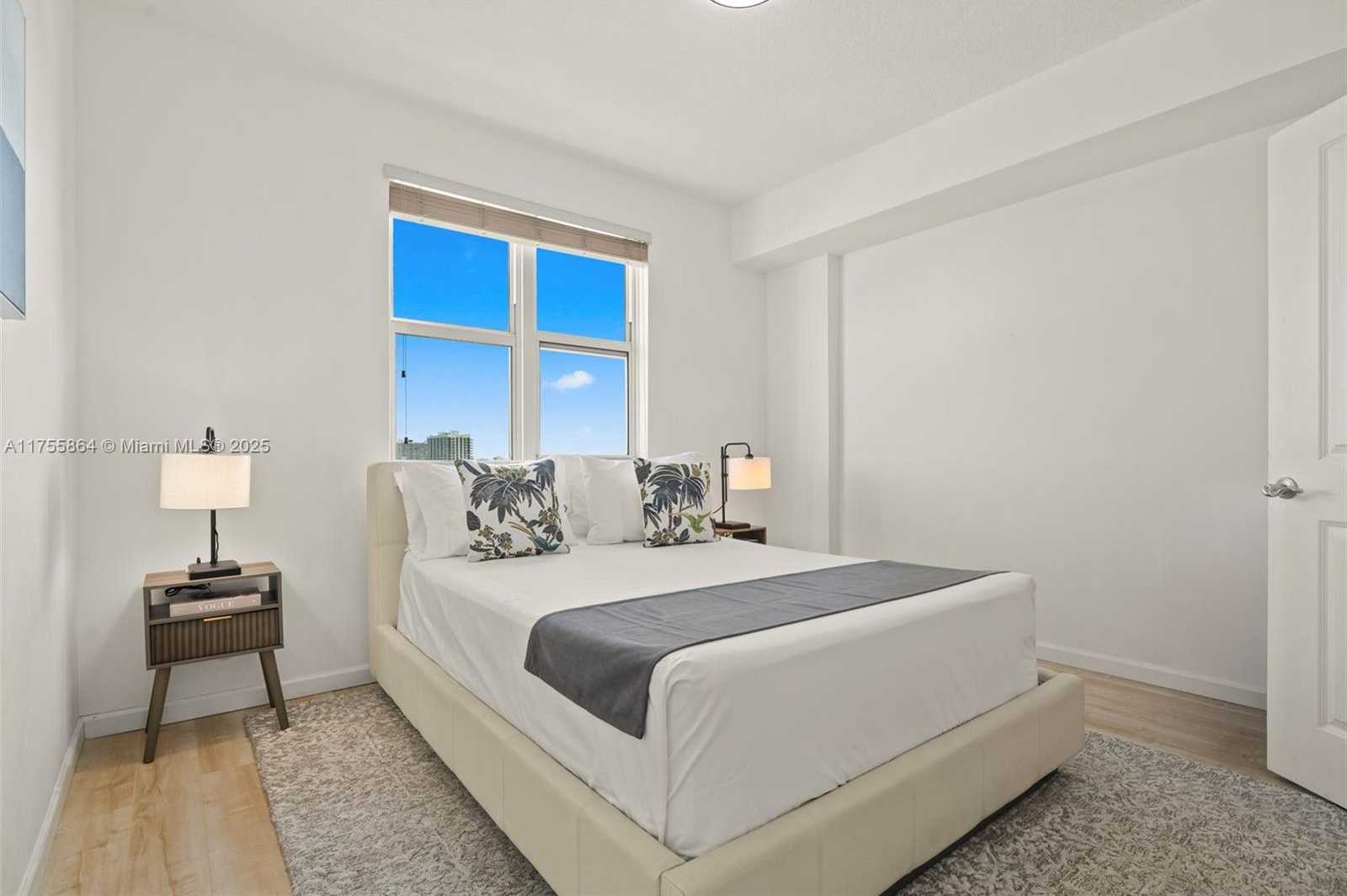 Small Image of 7910 HARBOR ISLAND DR #1102, North Bay Village Number 16