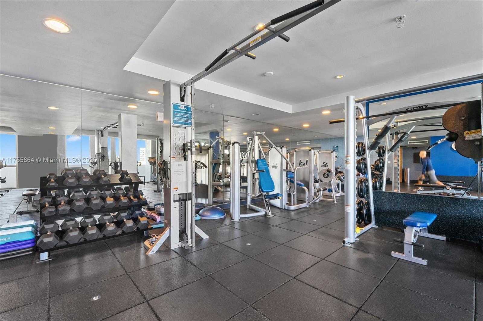 Small Image of 7910 HARBOR ISLAND DR #1102, North Bay Village Number 29