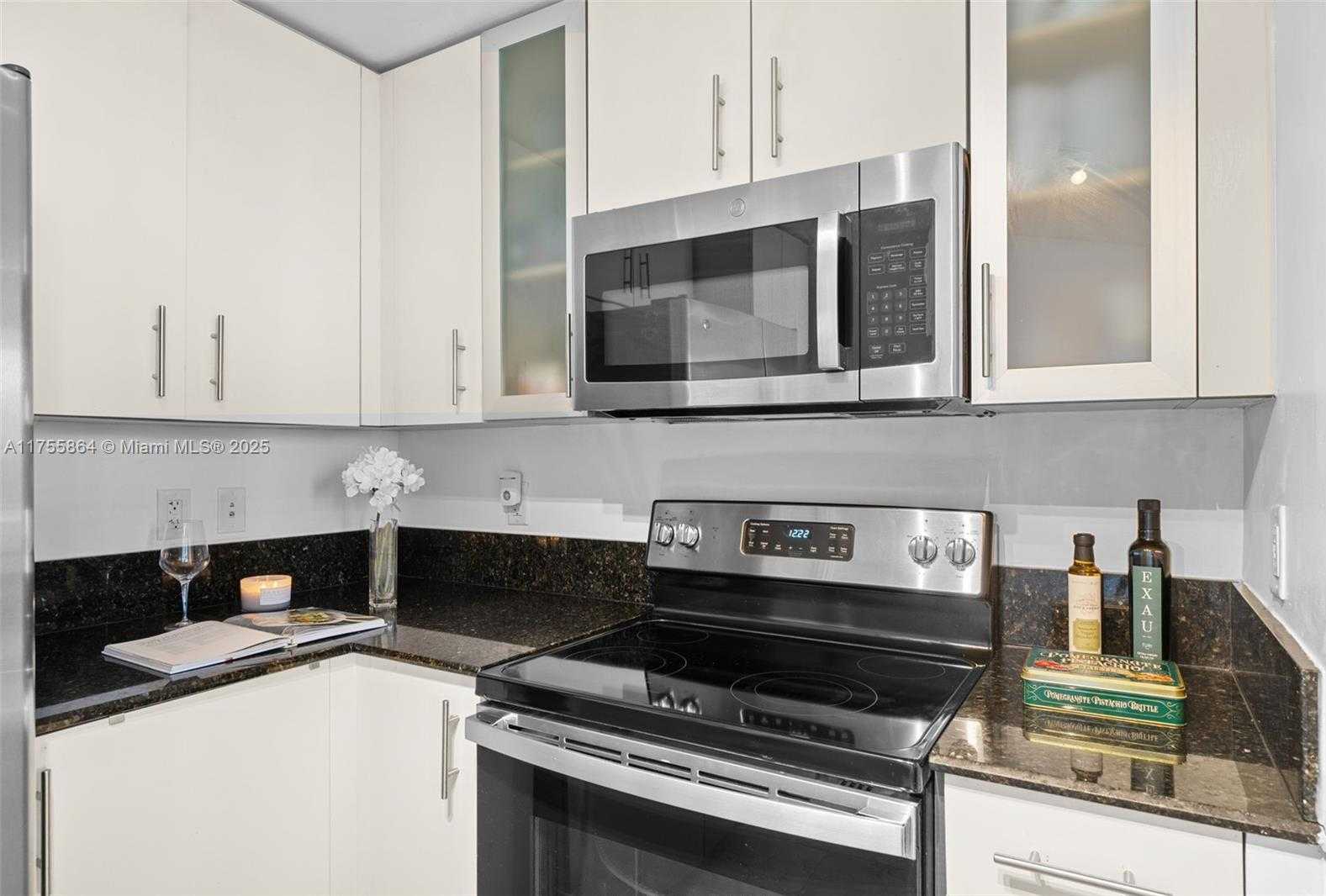 Small Image of 7910 HARBOR ISLAND DR #1102, North Bay Village Number 8