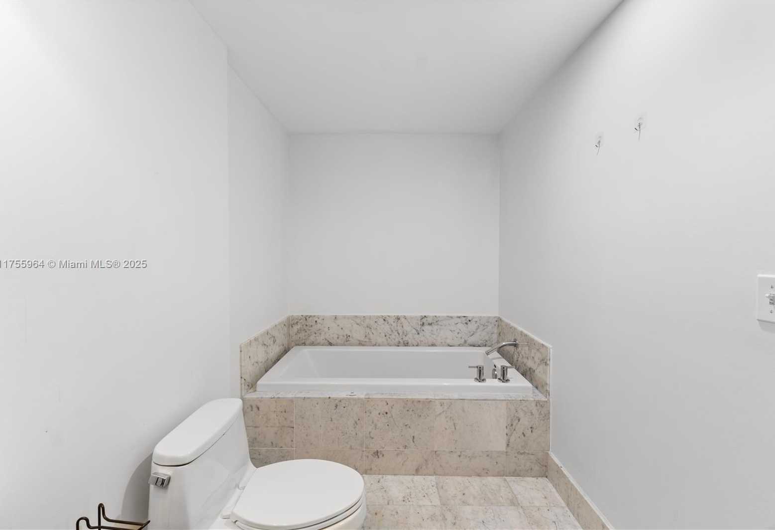Small Image of 253 NORTH EAST 2ND ST #2104, Miami Number 10