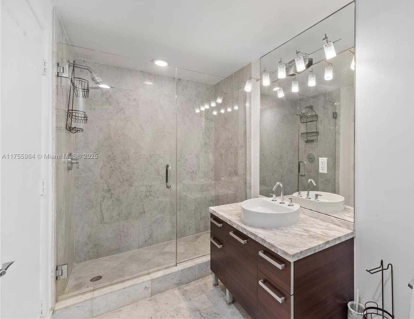 Small Image of 253 NORTH EAST 2ND ST #2104, Miami Number 11