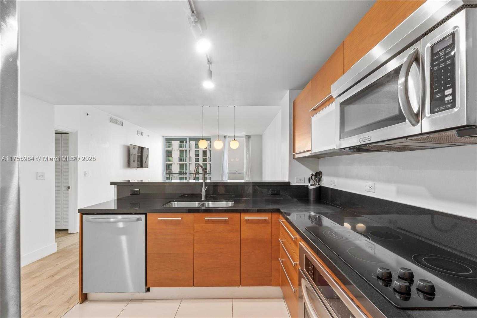 Small Image of 253 NORTH EAST 2ND ST #2104, Miami Number 17