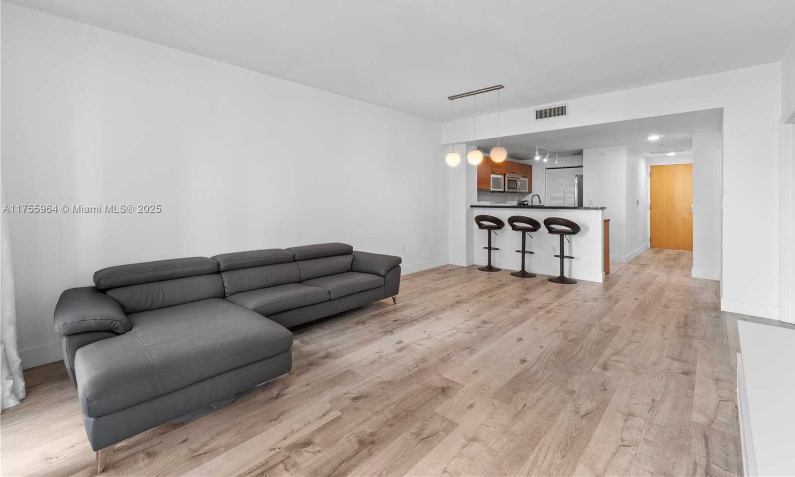 Small Image of 253 NORTH EAST 2ND ST #2104, Miami Number 20