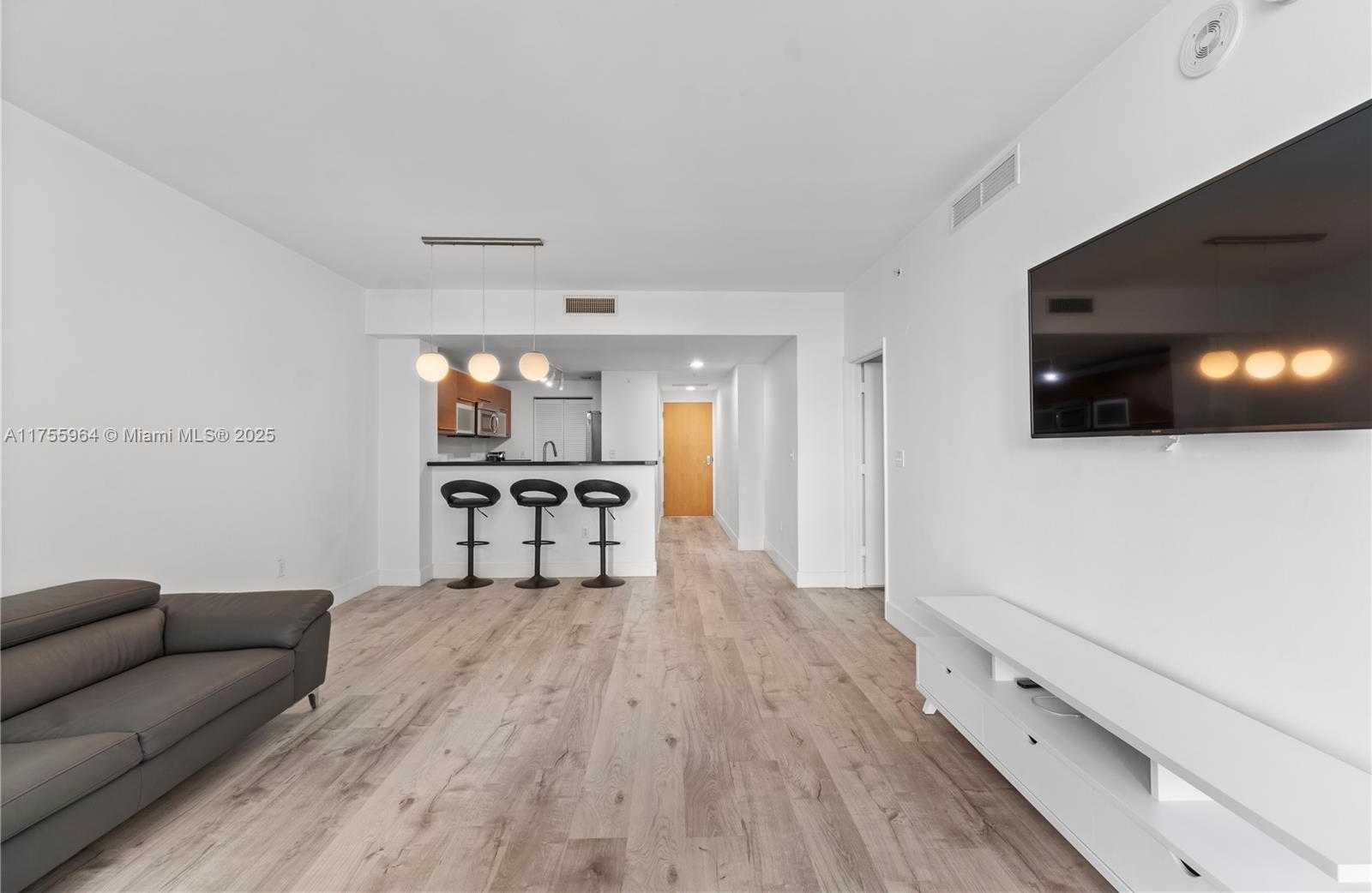 Small Image of 253 NORTH EAST 2ND ST #2104, Miami Number 21