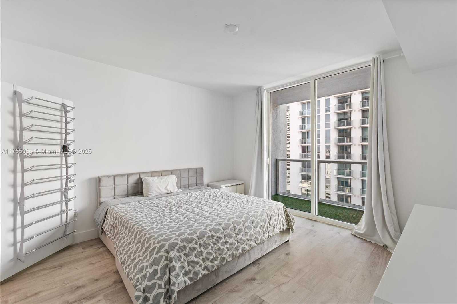 Small Image of 253 NORTH EAST 2ND ST #2104, Miami Number 5
