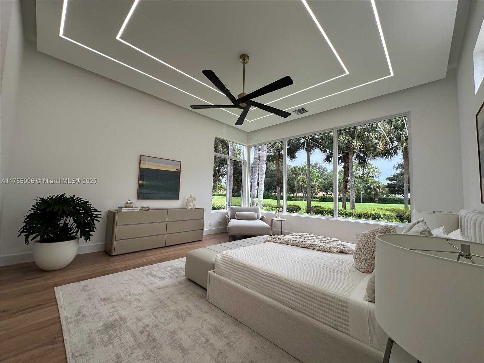Small Image of 5661 PINE TREE DR, Miami Beach Number 46