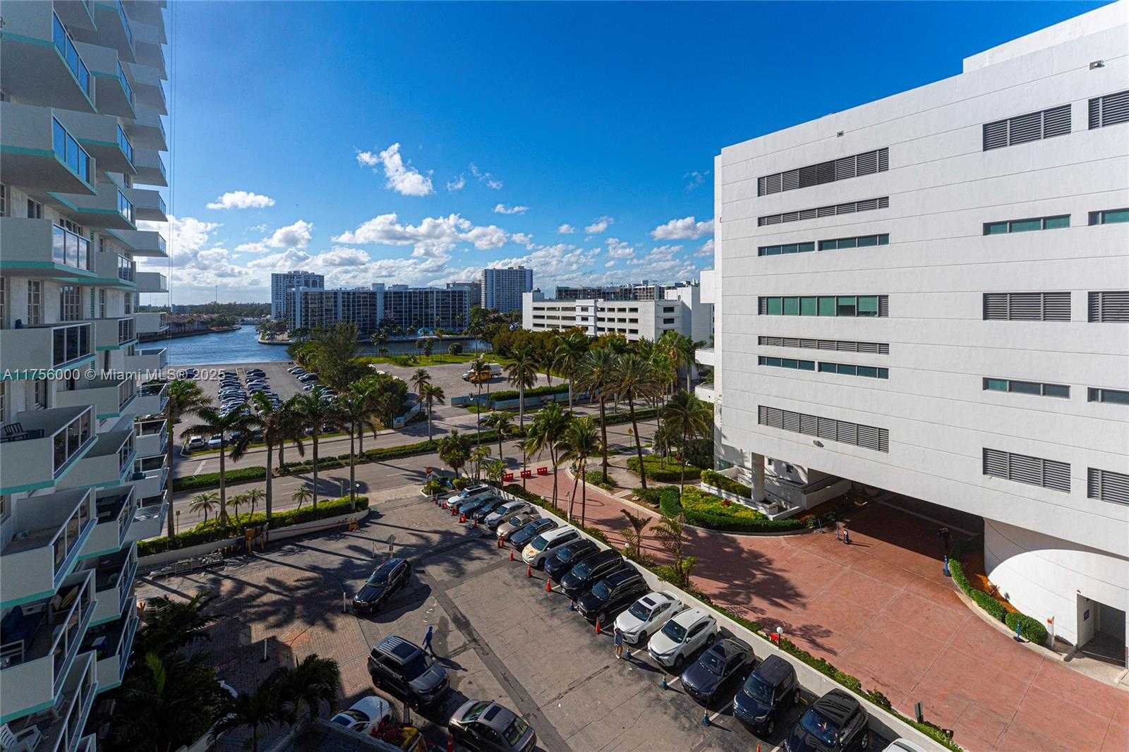 Small Image of 3725 SOUTH OCEAN DR #819, Hollywood Number 14