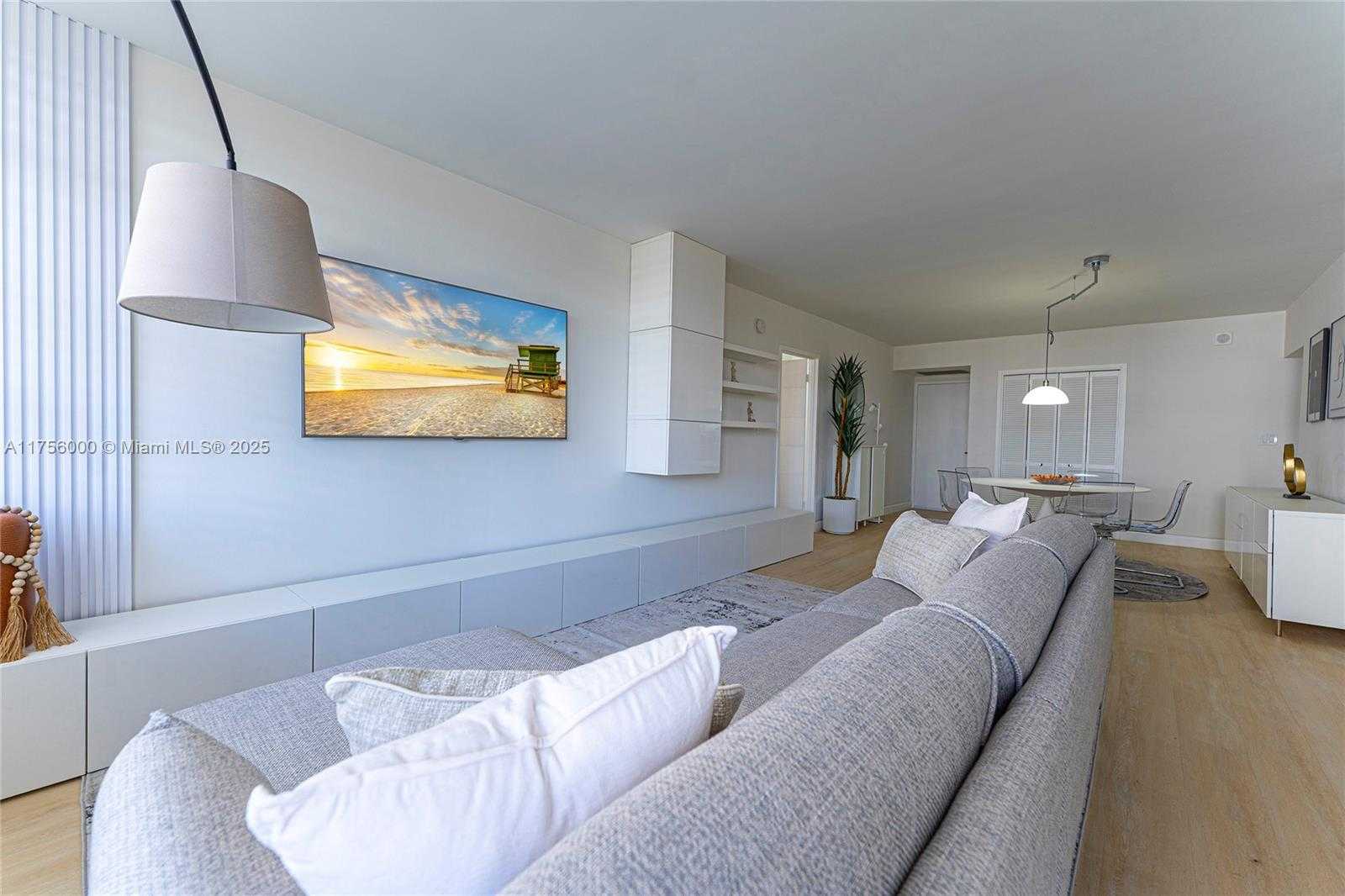 Small Image of 3725 SOUTH OCEAN DR #819, Hollywood Number 3