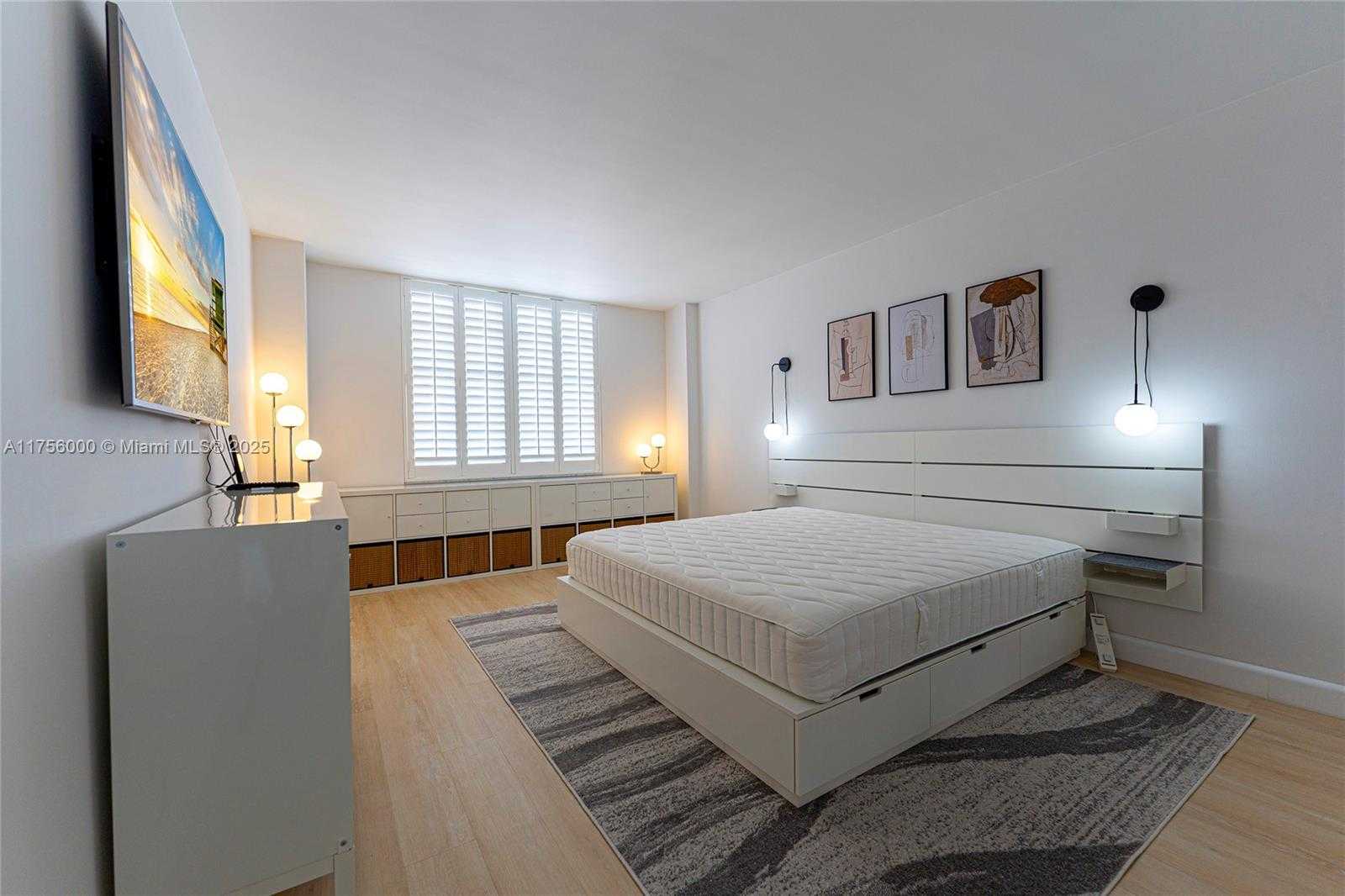 Small Image of 3725 SOUTH OCEAN DR #819, Hollywood Number 4