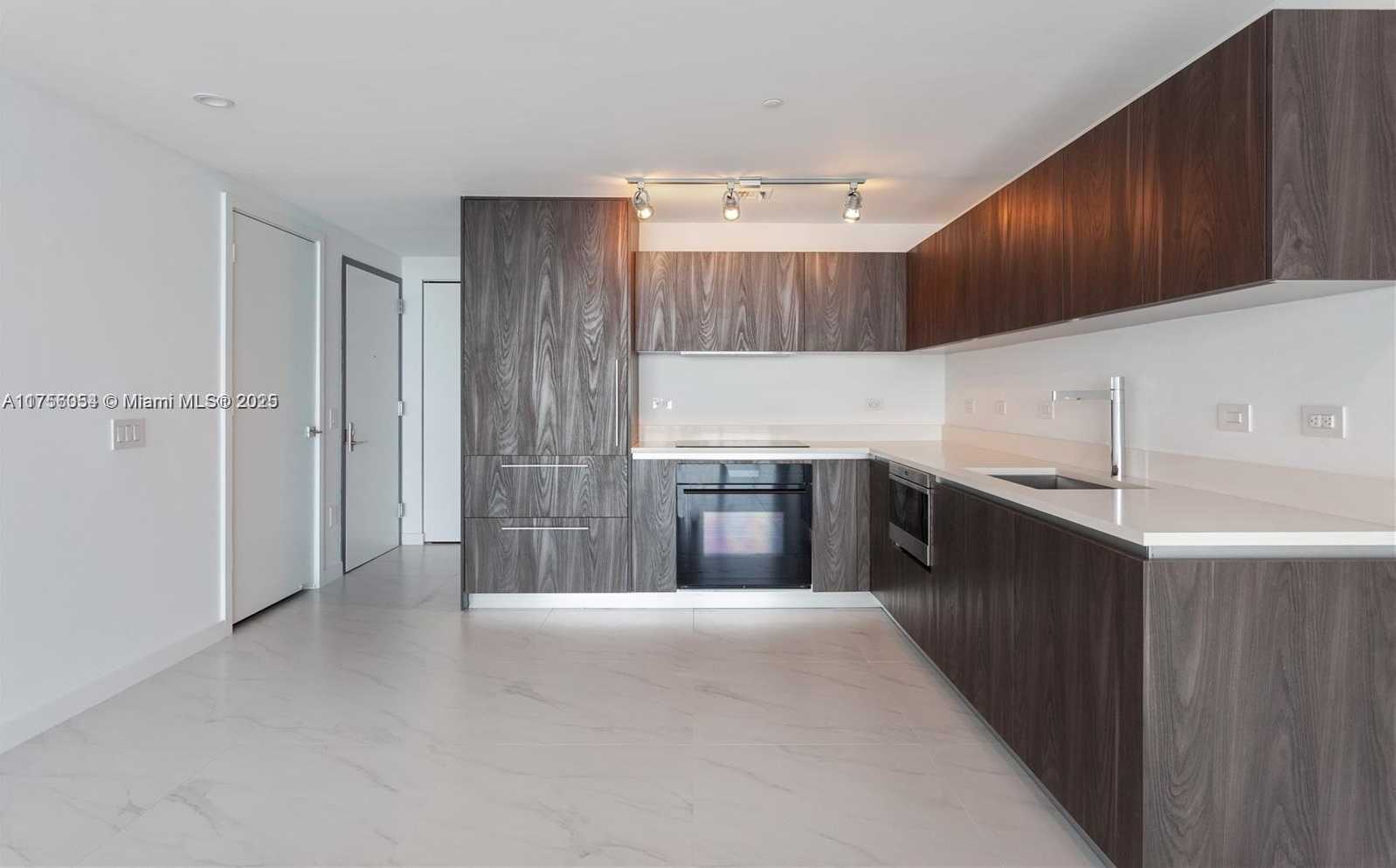 Small Image of 3131 NORTH EAST 7TH AVE #4103, Miami Number 9