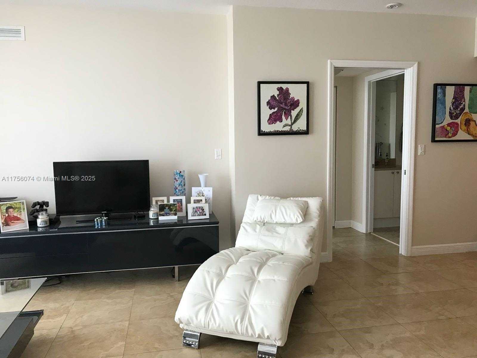 Small Image of 1745 EAST HALLANDALE BEACH BL #1105W, Hallandale Beach Number 2