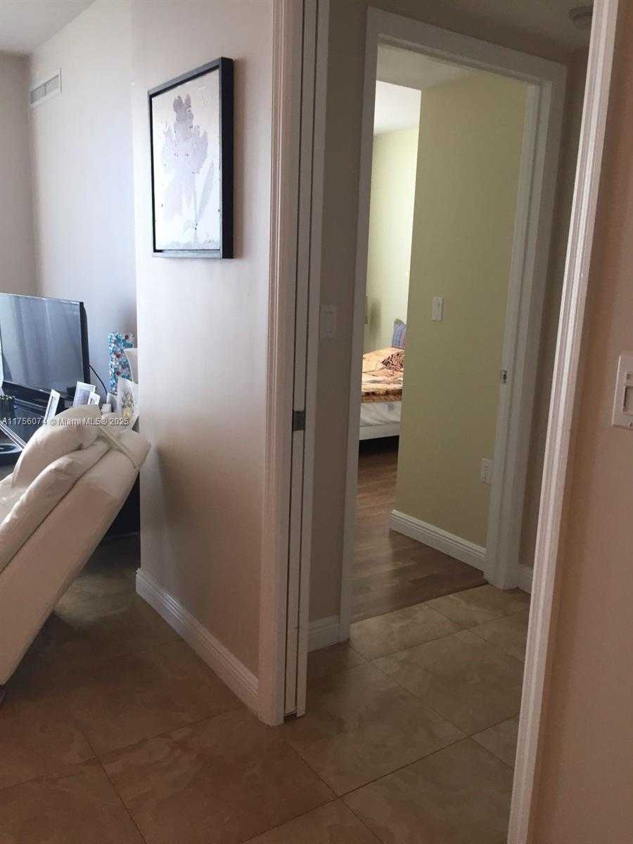 Small Image of 1745 EAST HALLANDALE BEACH BL #1105W, Hallandale Beach Number 7
