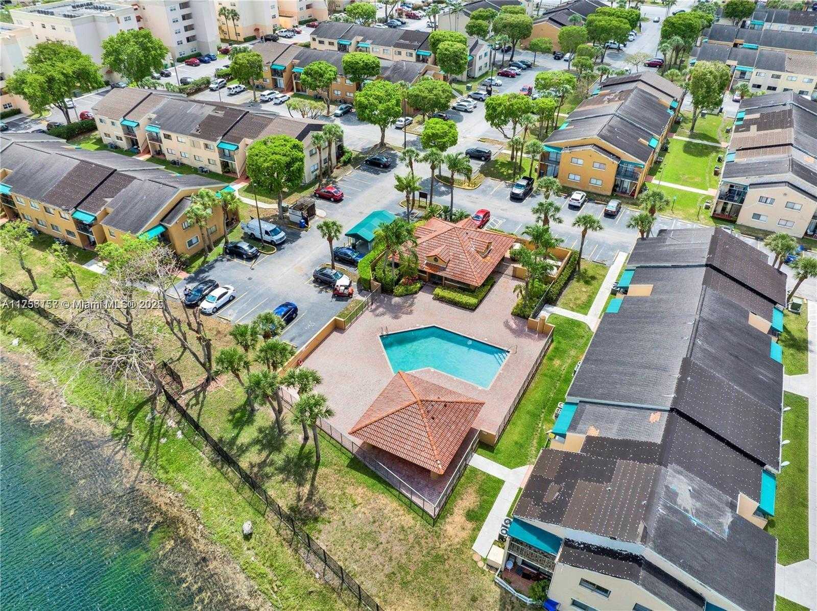 Small Image of 7425 SOUTH WEST 152ND AVE #11-204, Miami Number 2