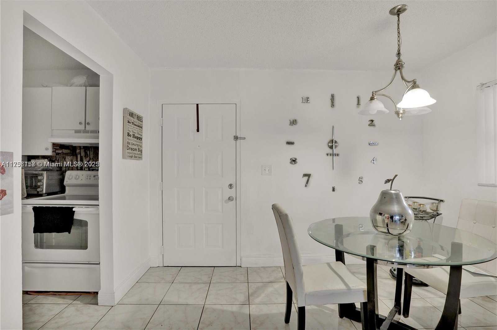 Small Image of 7425 SOUTH WEST 152ND AVE #11-204, Miami Number 6