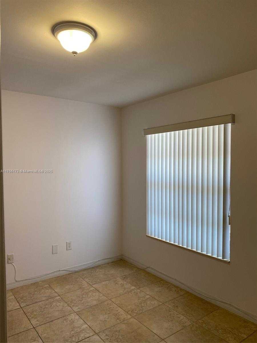 Small Image of 15315 SOUTH WEST 106TH TER #431, Miami Number 11