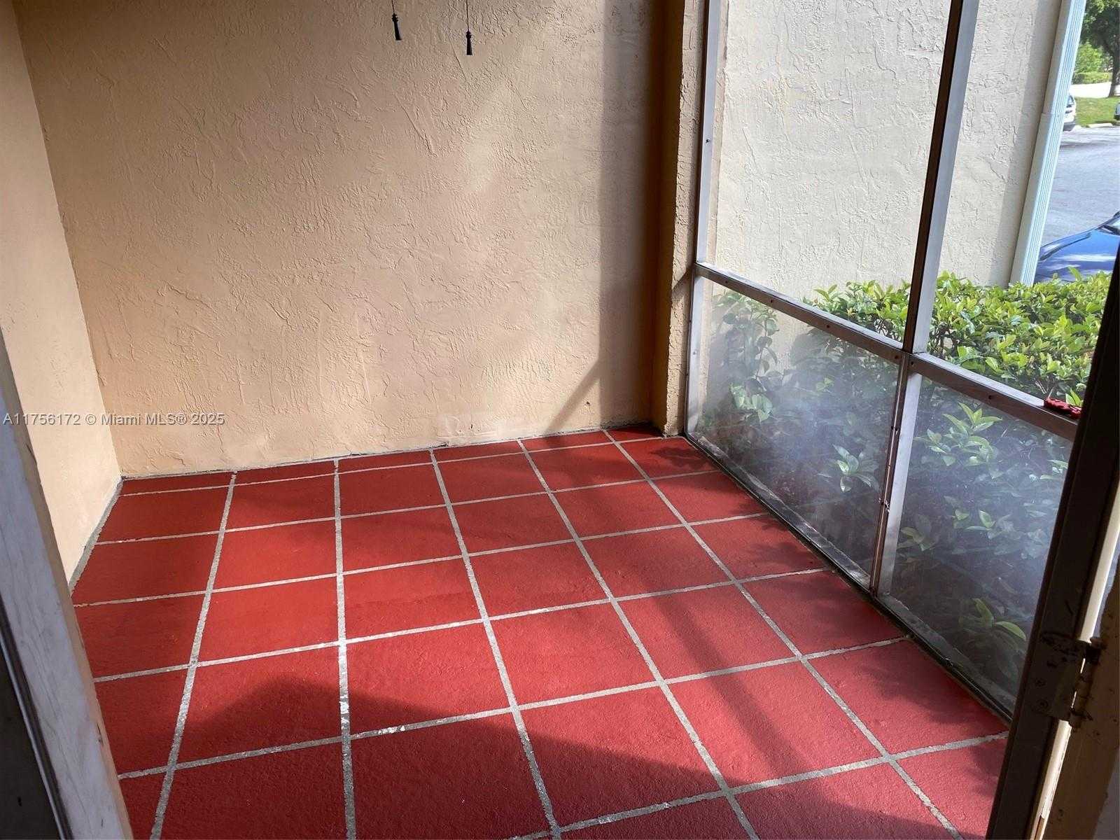 Small Image of 15315 SOUTH WEST 106TH TER #431, Miami Number 17