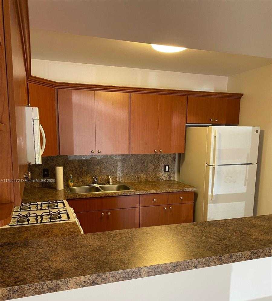 Small Image of 15315 SOUTH WEST 106TH TER #431, Miami Number 7
