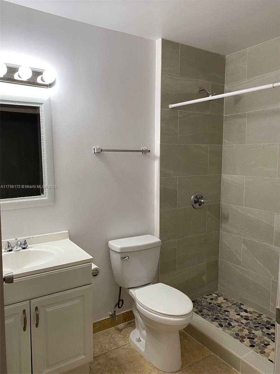 Small Image of 15315 SOUTH WEST 106TH TER #431, Miami Number 8
