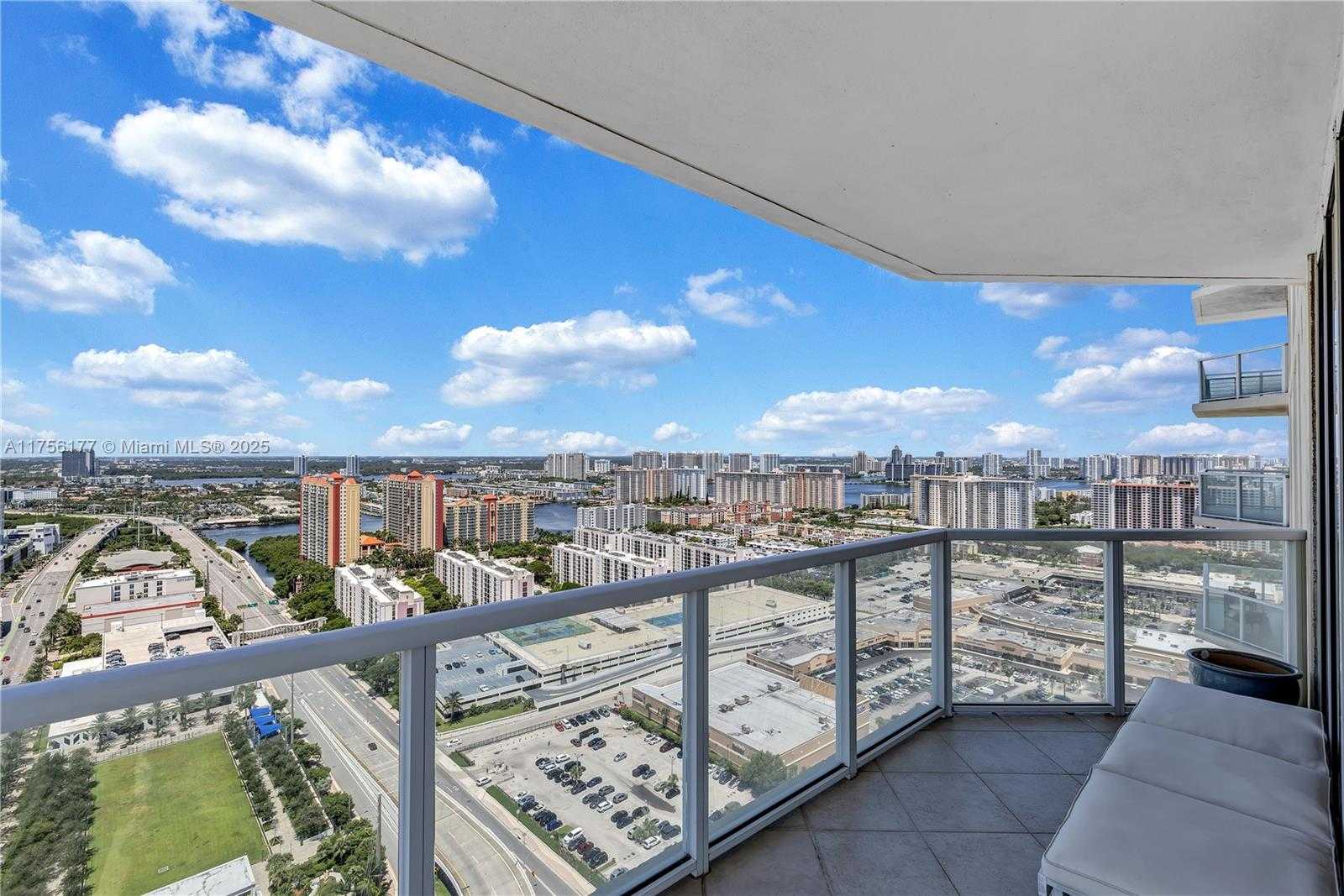 Small Image of 16699 COLLINS AVE #3308, Sunny Isles Beach Number 25