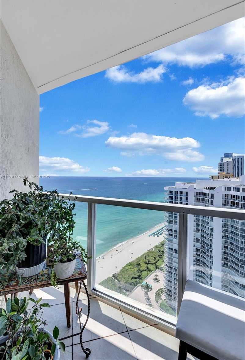 Small Image of 16699 COLLINS AVE #3308, Sunny Isles Beach Number 27