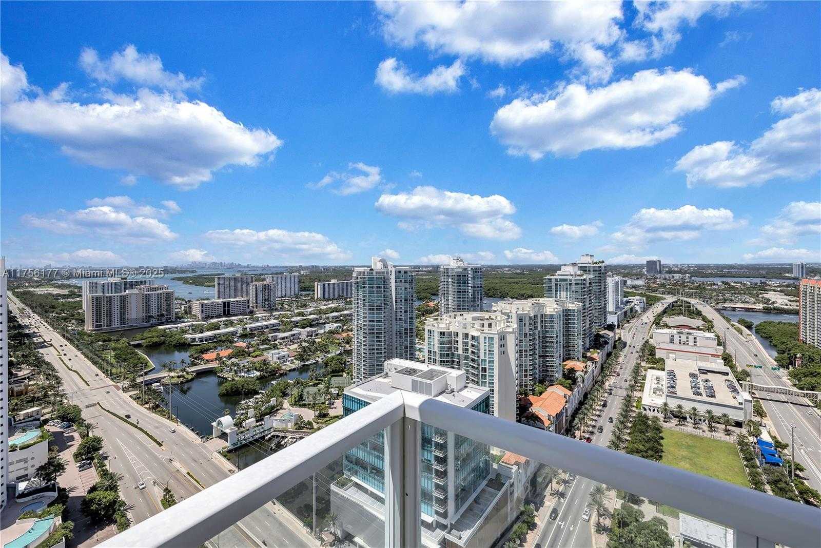 Small Image of 16699 COLLINS AVE #3308, Sunny Isles Beach Number 3