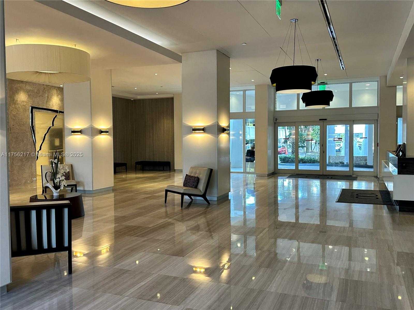 Small Image of 100 BAYVIEW DR #1006, Sunny Isles Beach Number 30