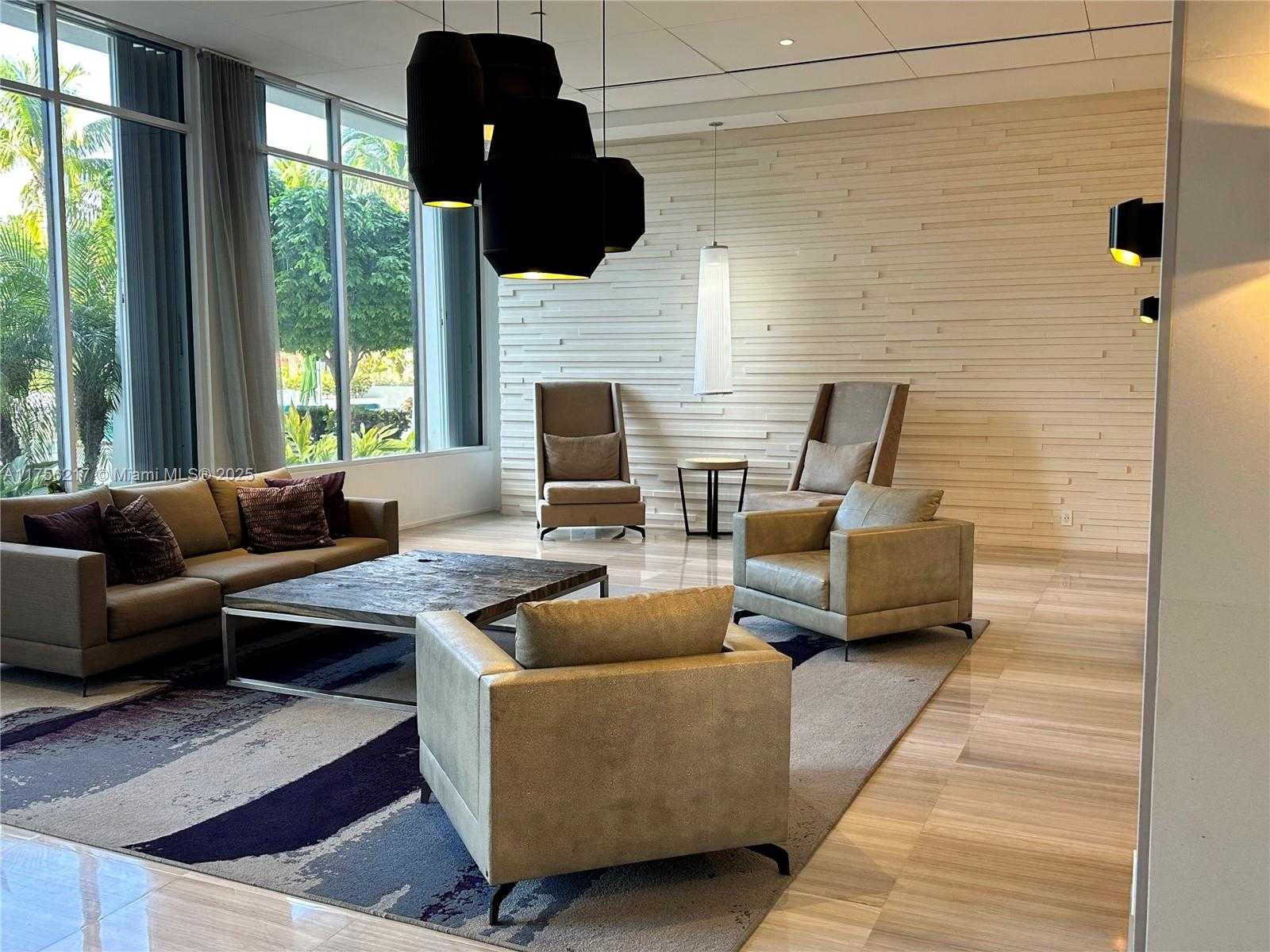 Small Image of 100 BAYVIEW DR #1006, Sunny Isles Beach Number 31