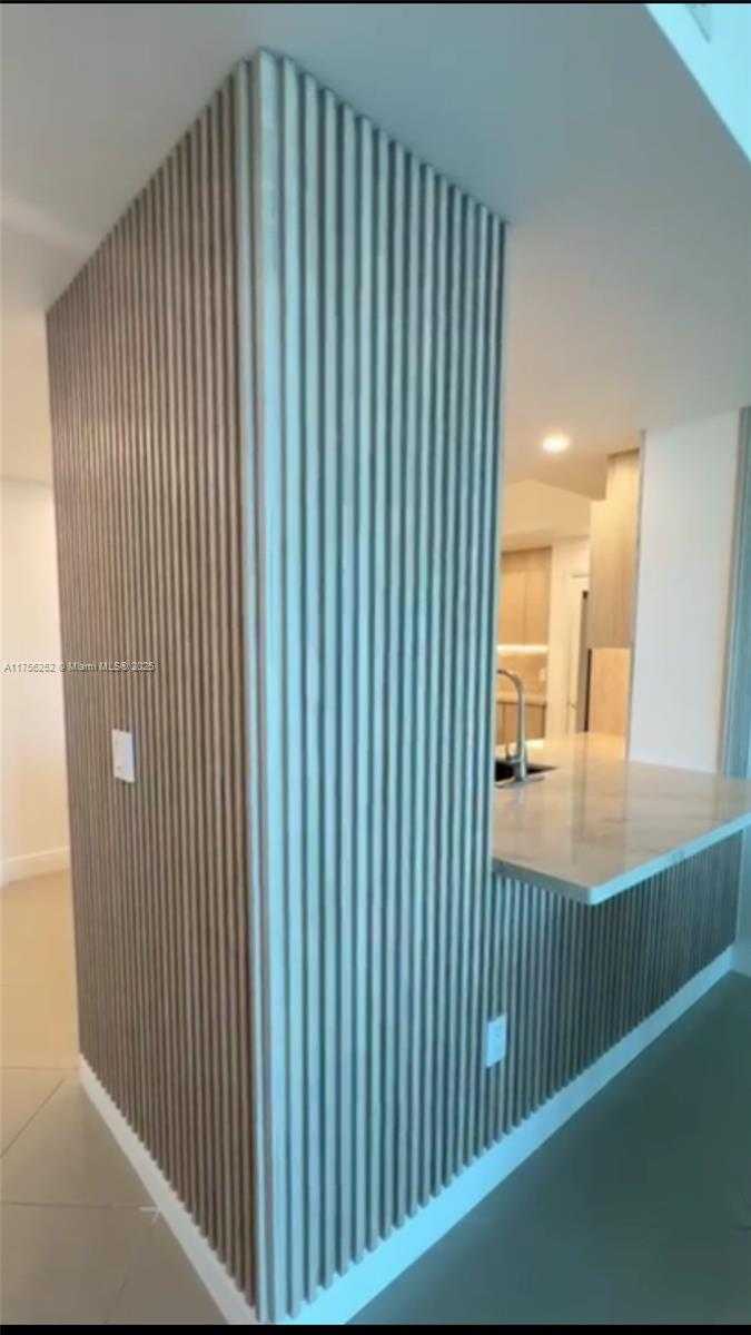 Small Image of 3330 NORTH EAST 190TH ST #1815, Aventura Number 14