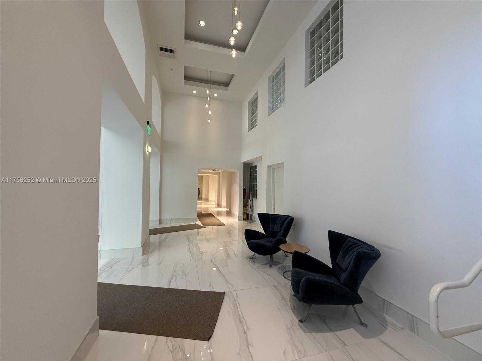 Small Image of 3330 NORTH EAST 190TH ST #1815, Aventura Number 33