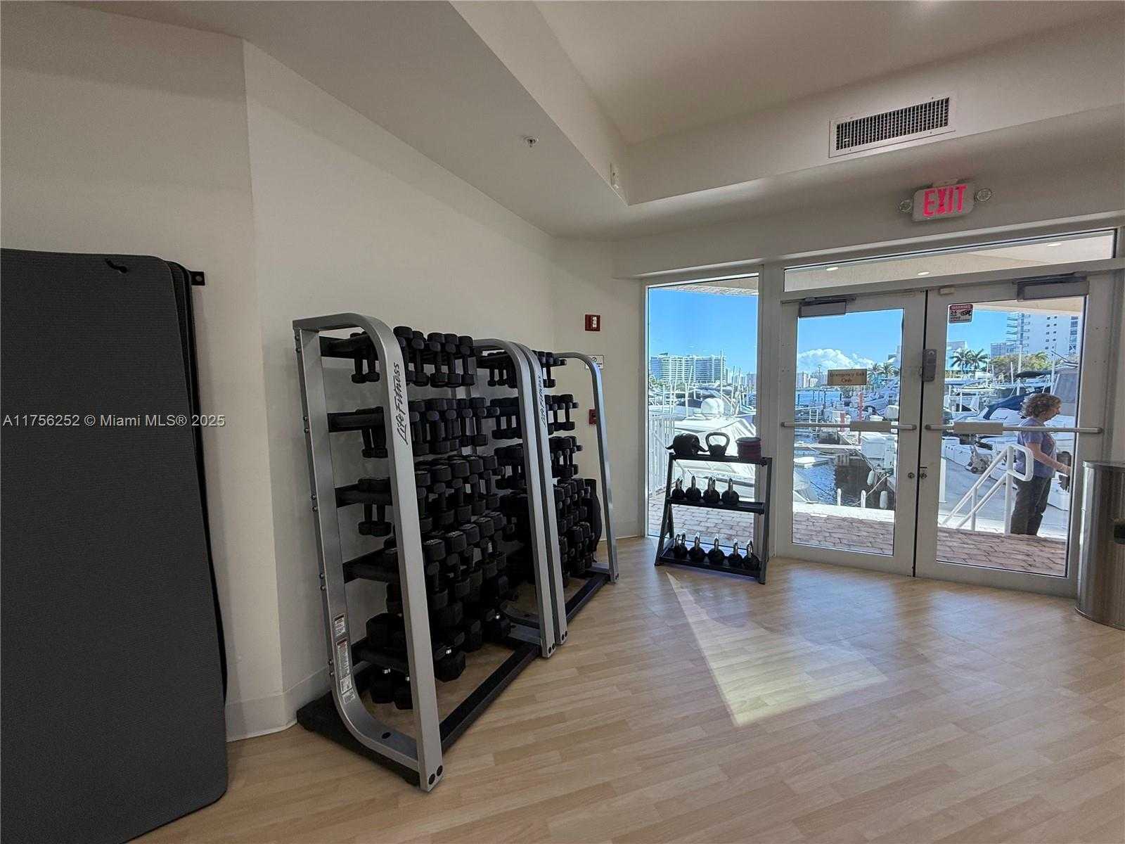 Small Image of 3330 NORTH EAST 190TH ST #1815, Aventura Number 43