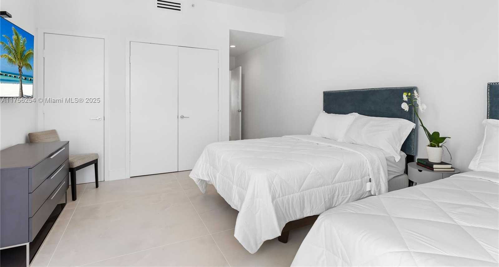 Small Image of 6101 AQUA AVE #703, Miami Beach Number 15