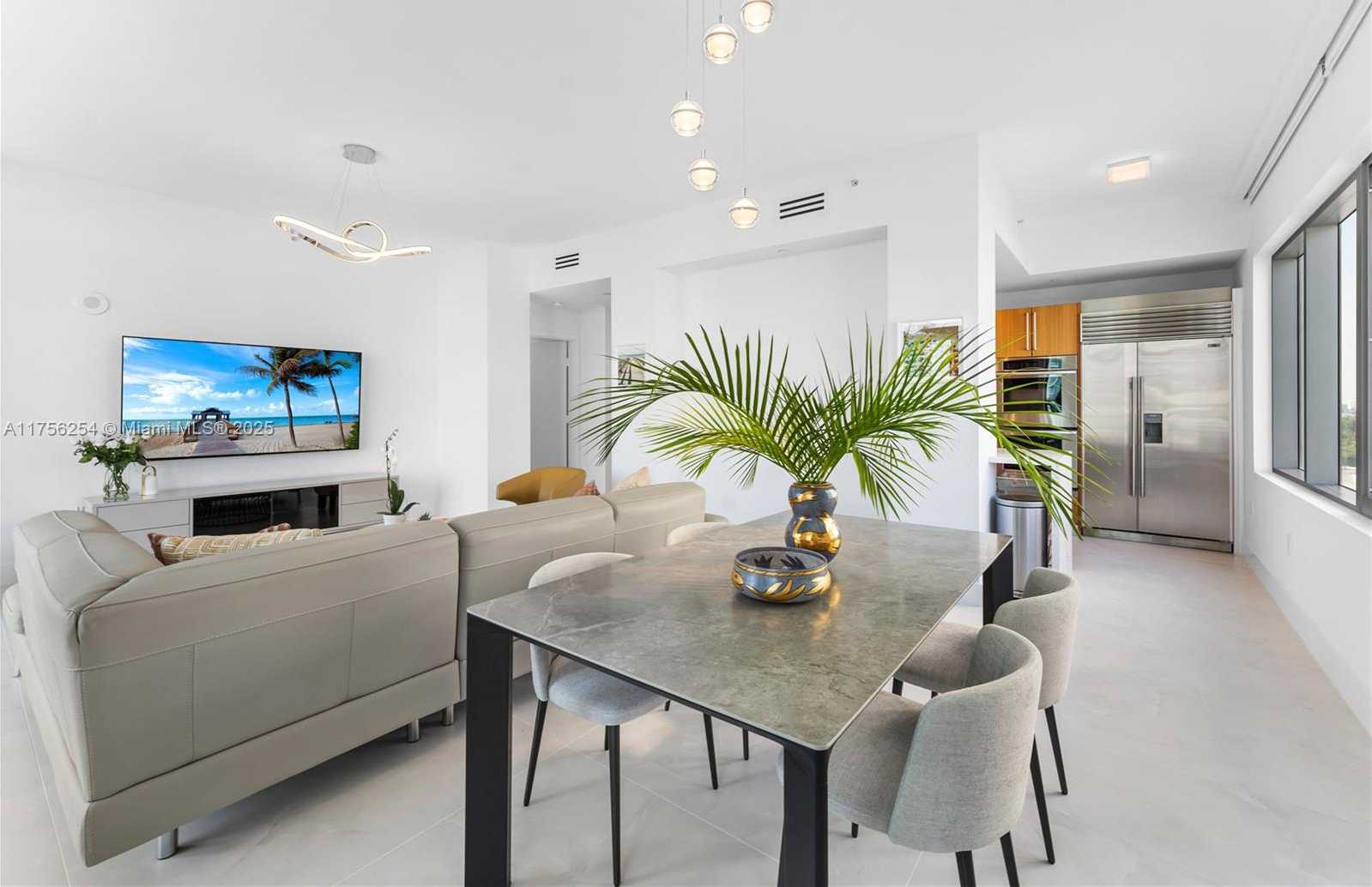Small Image of 6101 AQUA AVE #703, Miami Beach Number 4