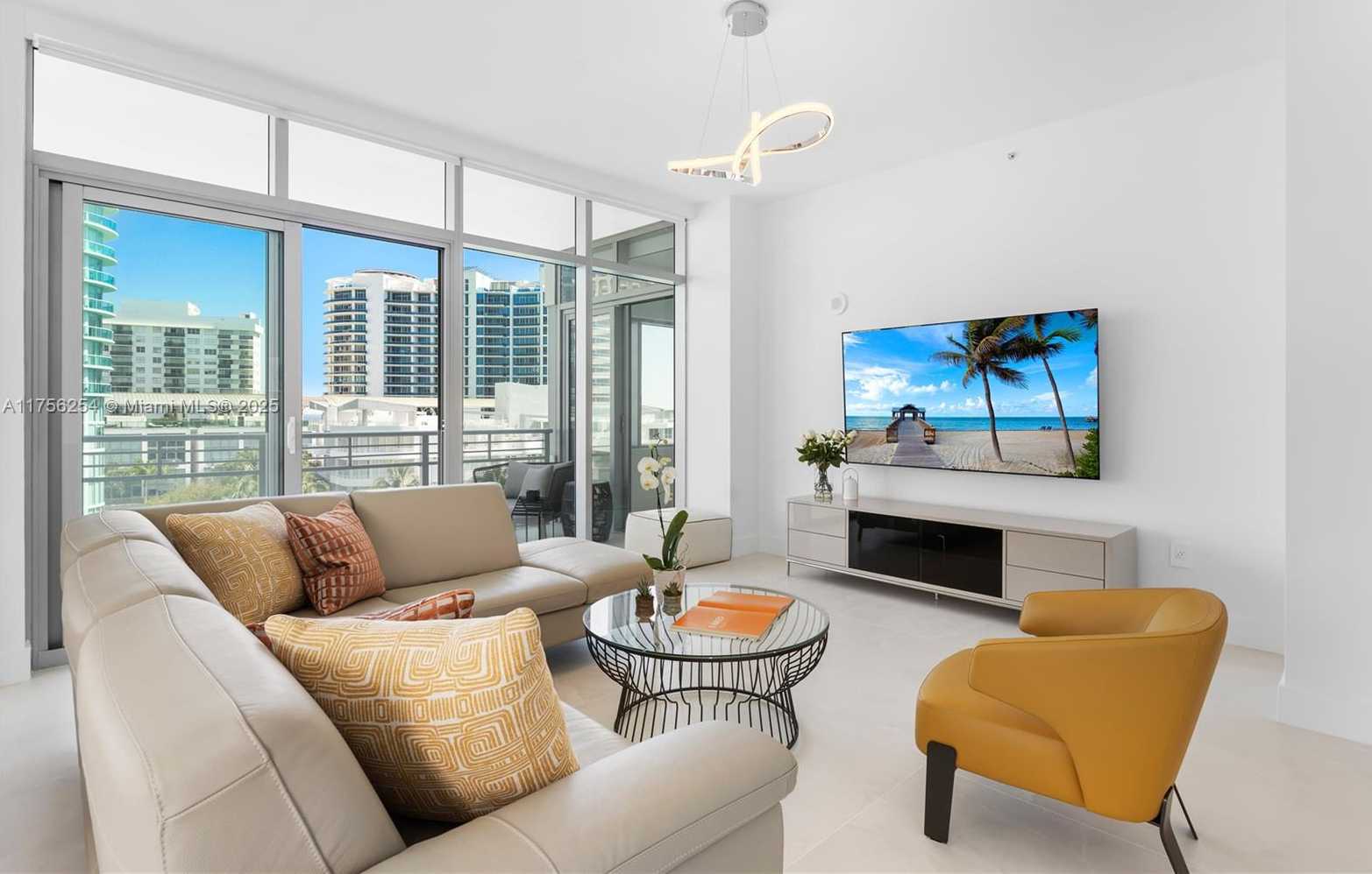 Small Image of 6101 AQUA AVE #703, Miami Beach Number 5