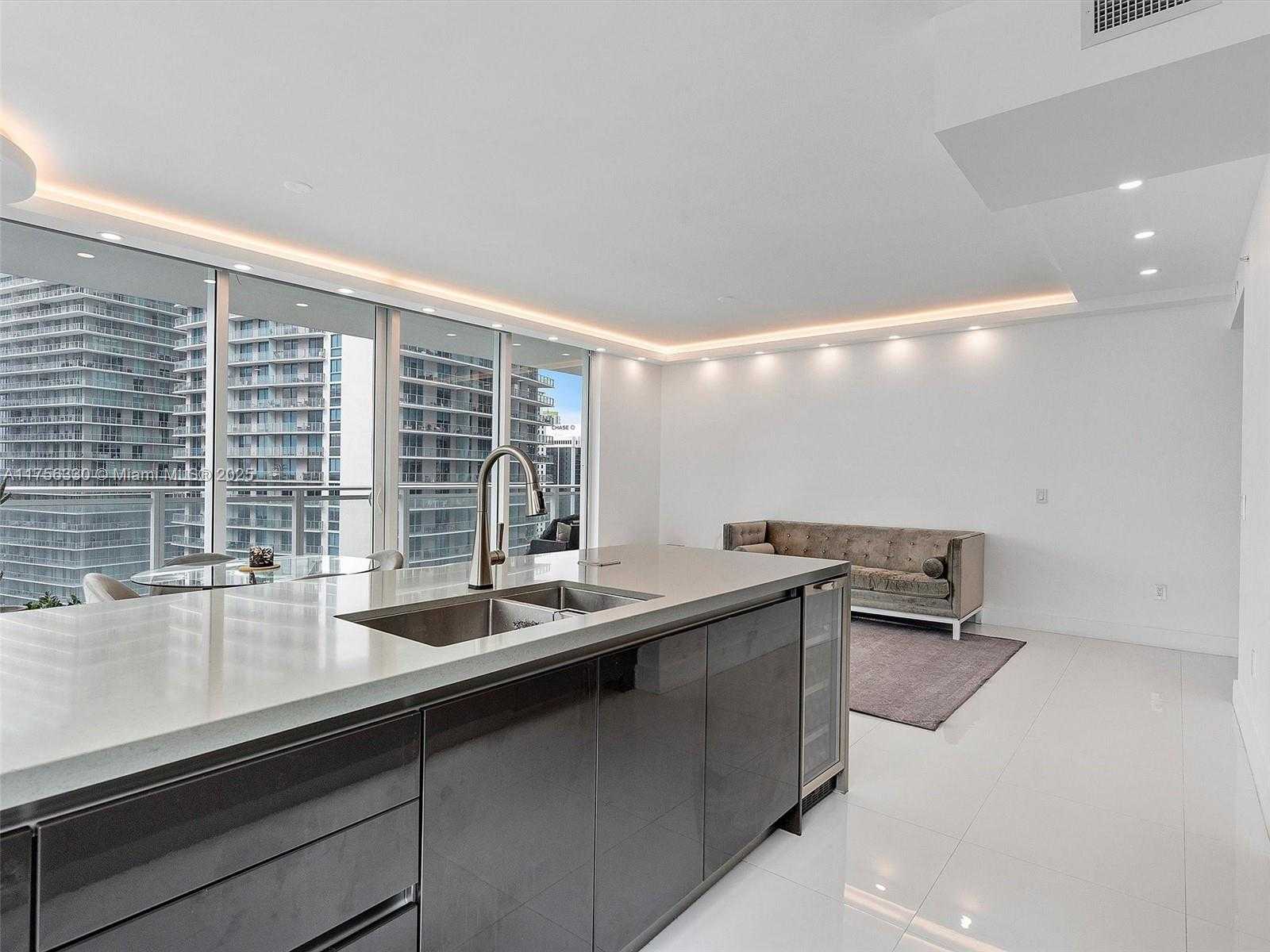 Small Image of 1080 BRICKELL AVE #2301, Miami Number 16
