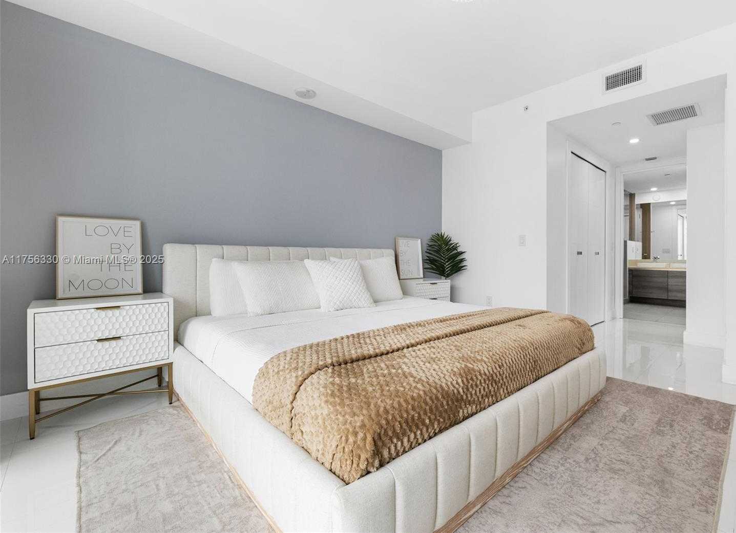 Small Image of 1080 BRICKELL AVE #2301, Miami Number 24