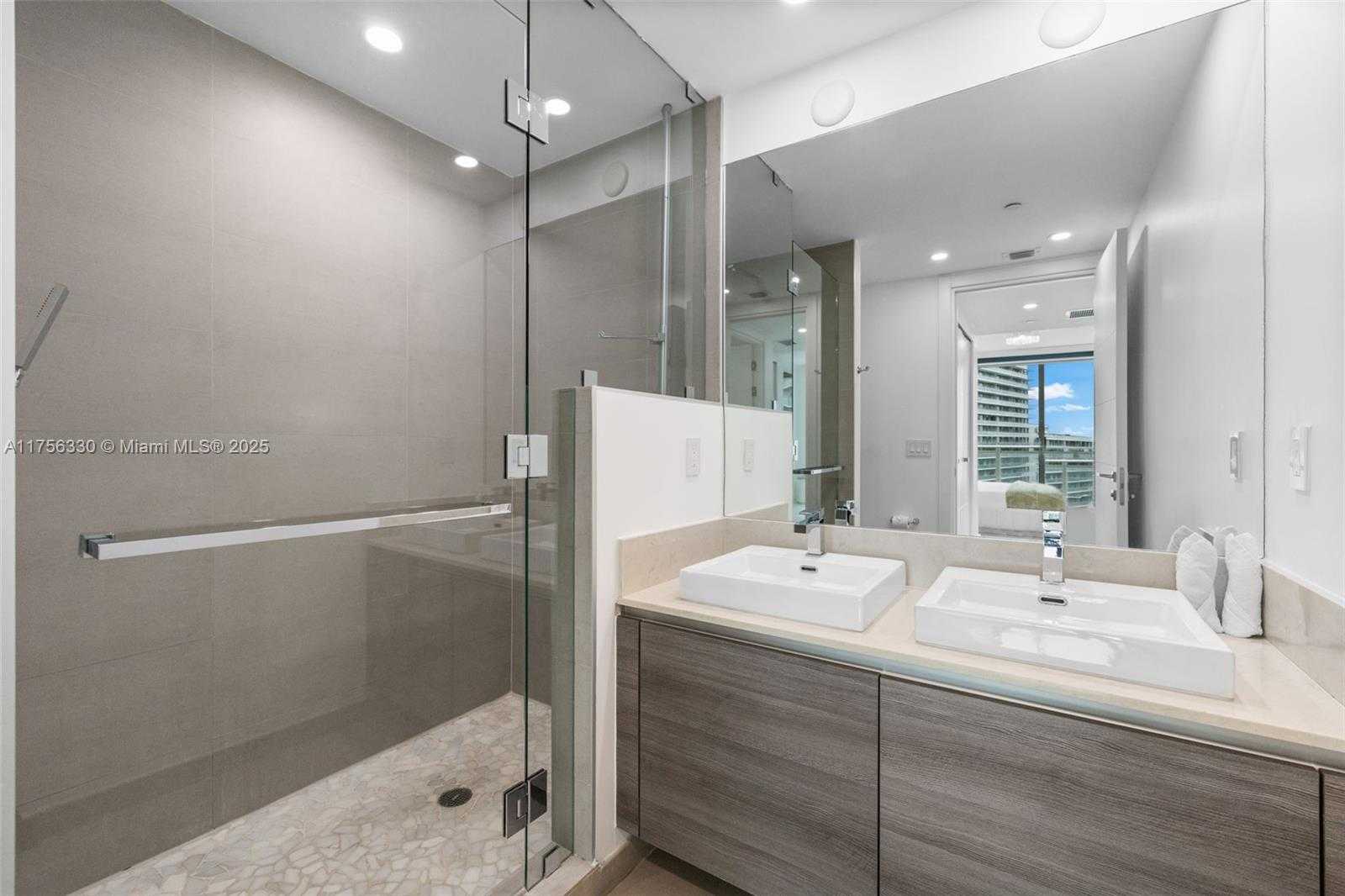 Small Image of 1080 BRICKELL AVE #2301, Miami Number 27