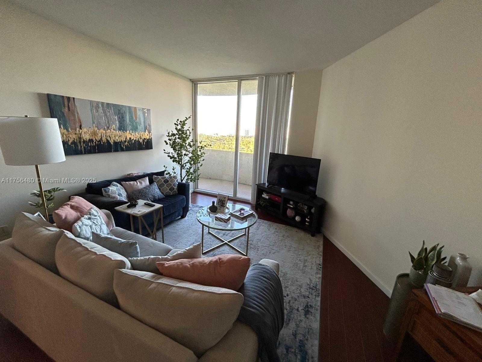 Small Image of 19501 WEST COUNTRY CLUB DR #1001, Aventura Number 6